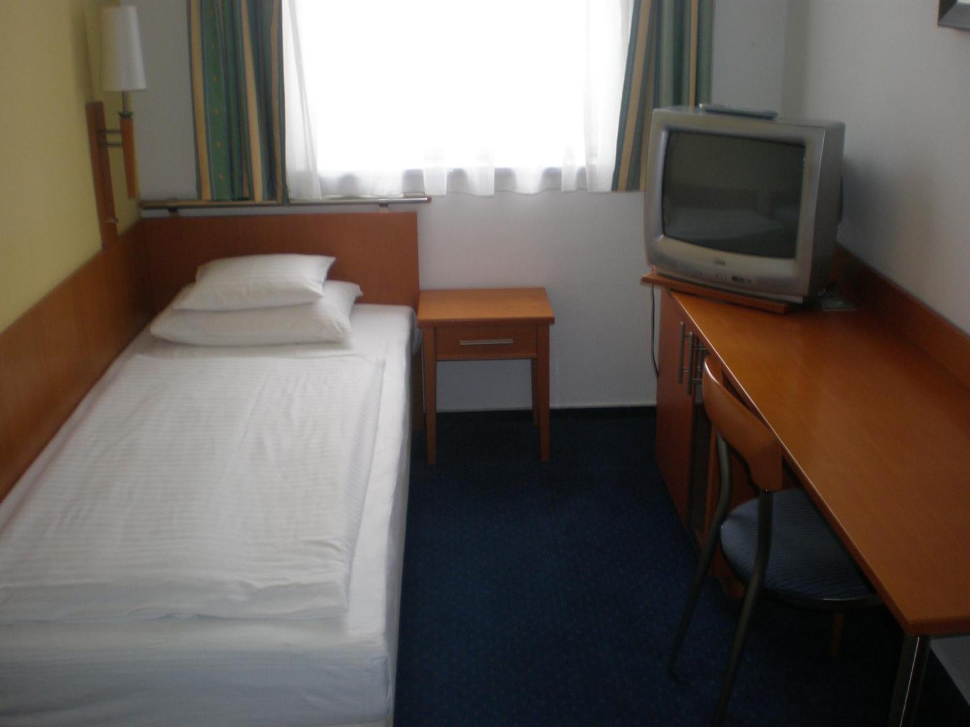 Hotel Veritas Budapest Kültér fotó